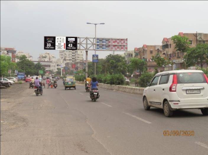 Cantilever Unipole - Soma talav Char Rasta to Parivar Char Rasta, Vadodara, Gujarat