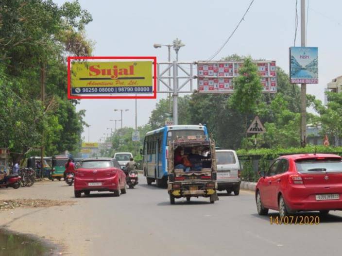 Cantilever Unipole - Maneja Circle to Susen Circle, Vadodara, Gujarat