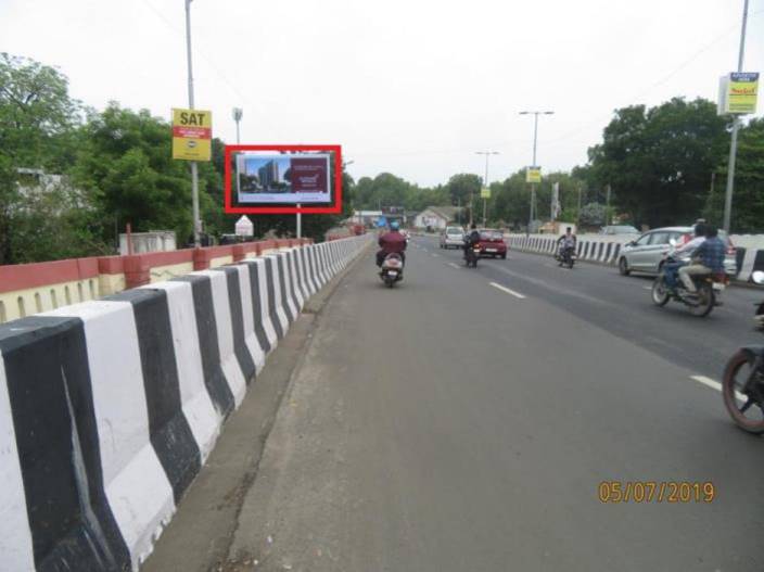 Unipole - Genda Circle to Fatehgunj, Vadodara, Gujarat