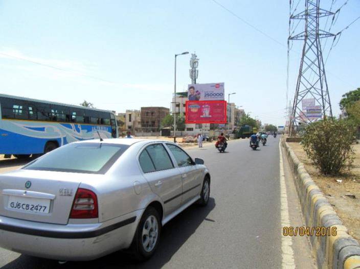 Billboard - Sangam to Mahavir Hall, Vadodara, Gujarat