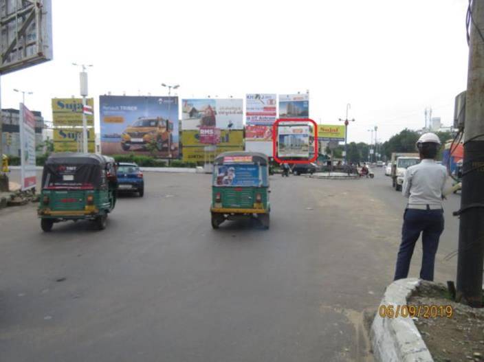 Billboard - L&T Circle to Karelibaug Water Tank, Vadodara, Gujarat