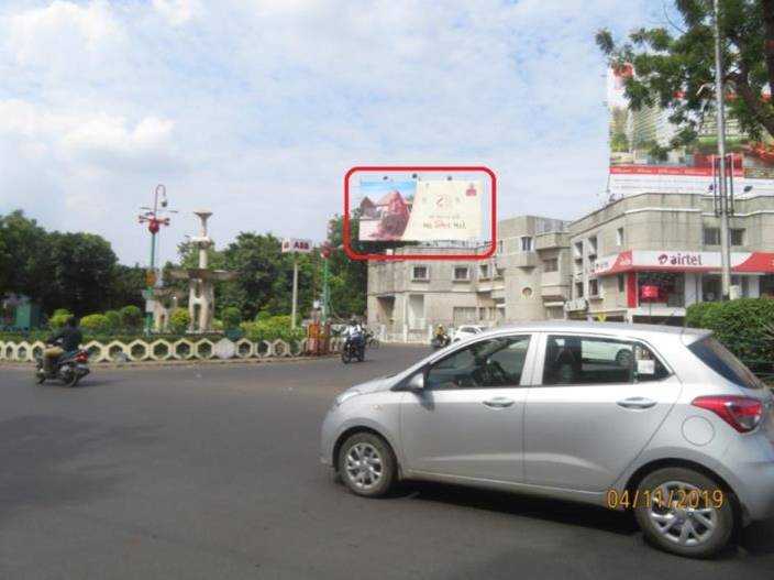 Billboard - Fatehgunj to VAD Circle, Vadodara, Gujarat