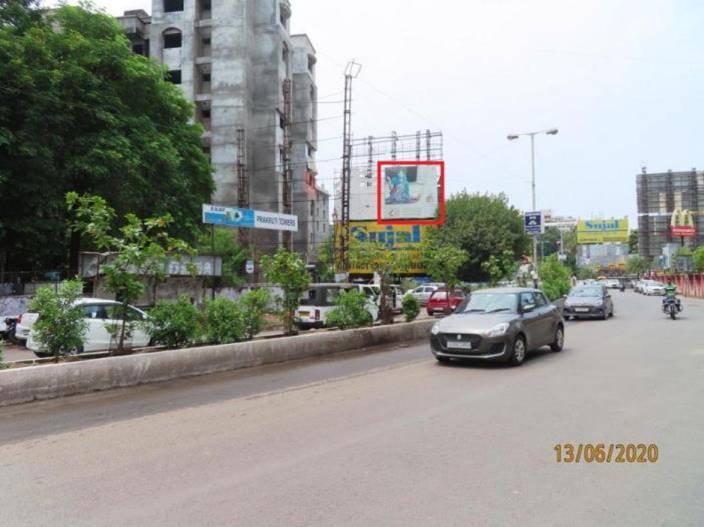 Billboard - Ellora Park to Natubhai Circle, Vadodara, Gujarat