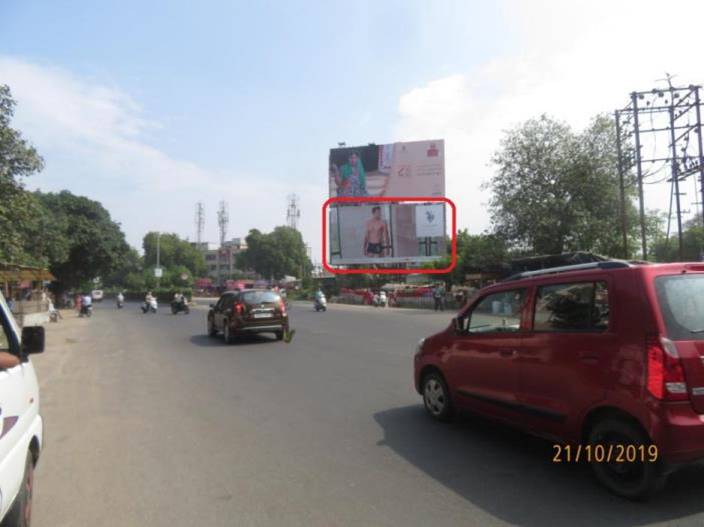 Billboard - Vadsar-Kalali to Vadsar bridge, Vadodara, Gujarat