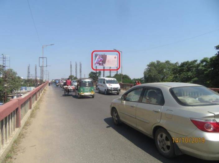 Billboard - Mandvi To Pratap Nagar Fly Over, Vadodara, Gujarat