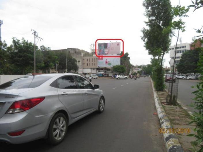 Billboard - Railway Station To Kalaghoda, Vadodara, Gujarat