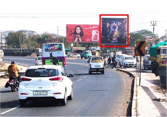 Billboard - Kuvadva - Highway Hotel, Rajkot, Gujarat