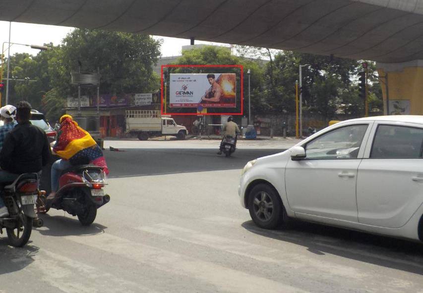 Unipole - IIM cross road, Ahmedabad, Gujarat