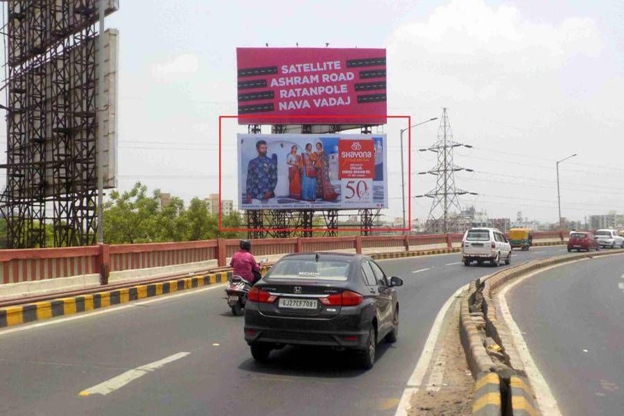 Billboard - Sabarmati Flyover, Ahmedabad, Gujarat