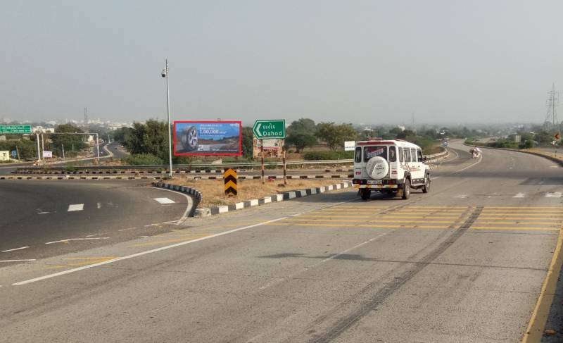 Billboard - Dahod City Entrance Three Road Junction, Dahod, Gujarat