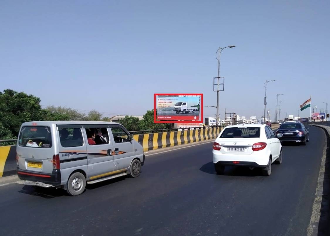 Billboard - Kalol - Highway Bridge, Kalol (NG), Gujarat