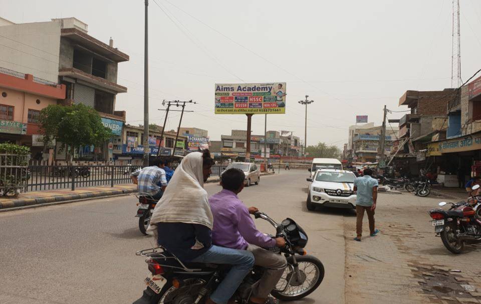 Unipole -Rohtak Chowk, Charkhi Dadri, Haryana