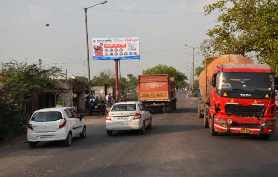 Unipole -Mahindergarh Chungi, Charkhi Dadri, Haryana