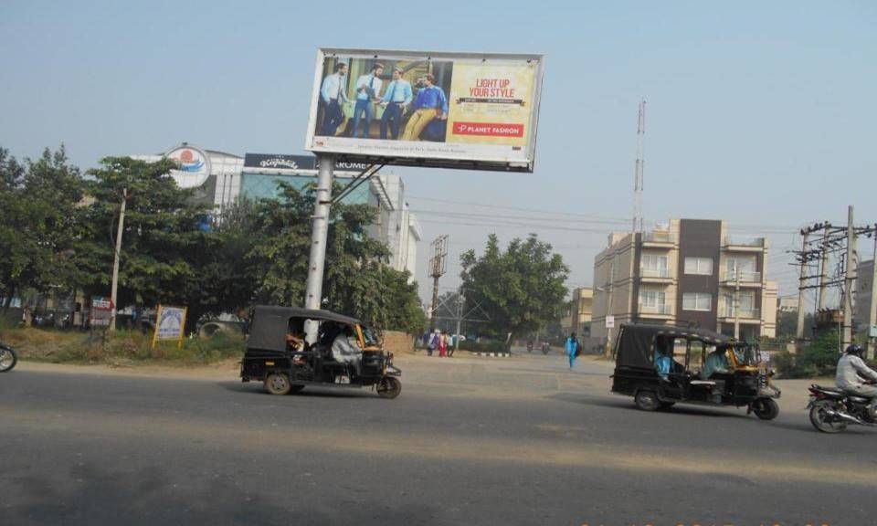 Unipole -Skytech Mall, Rohtak, Haryana