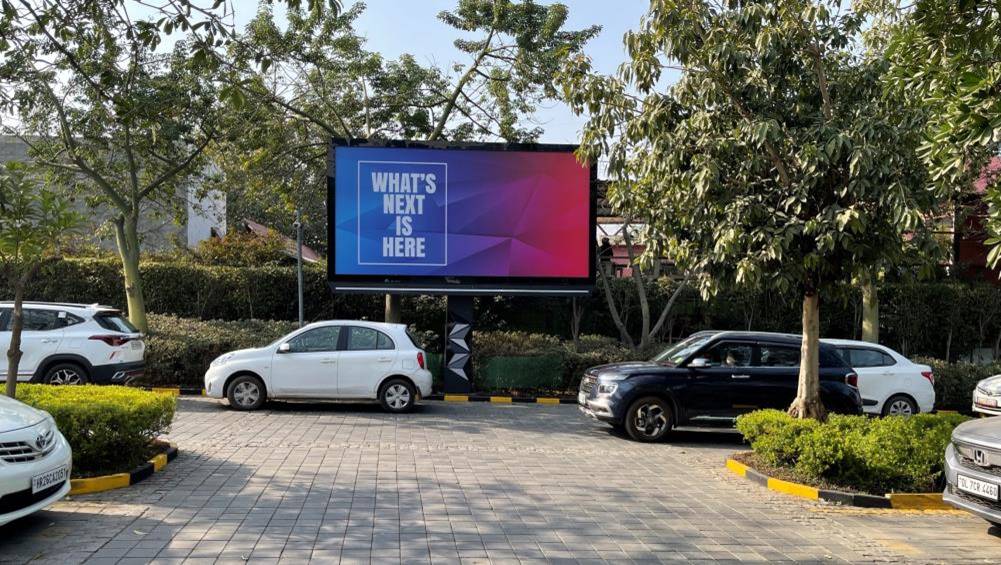 Unipole -Wine Company Parking, Gurgaon, Haryana