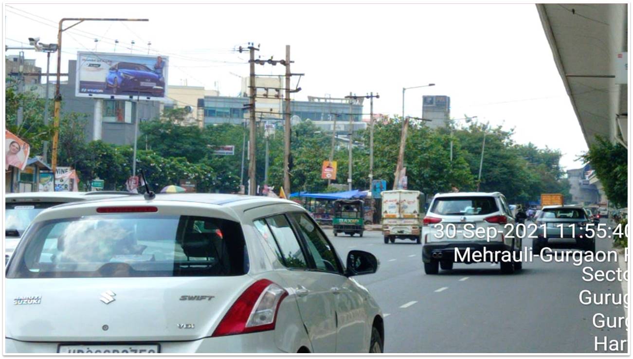 Unipole -Outside Sahara Mall, Gurgaon, Haryana