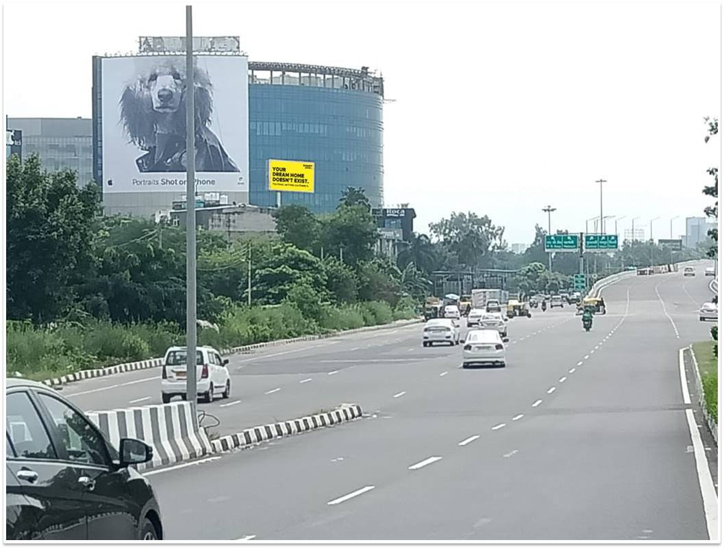 Unipole -NH8 Outside ABW tower, Gurgaon, Haryana