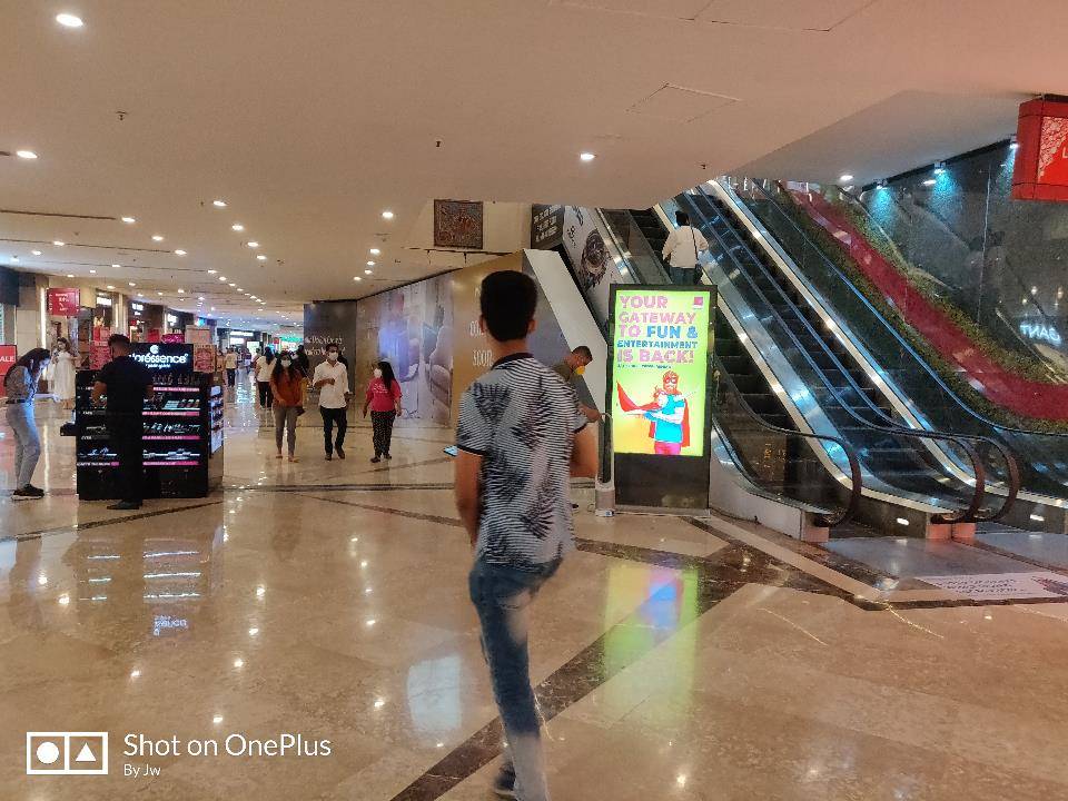 LED -FSU Screen near GAP Escalator, Gurgaon, Haryana