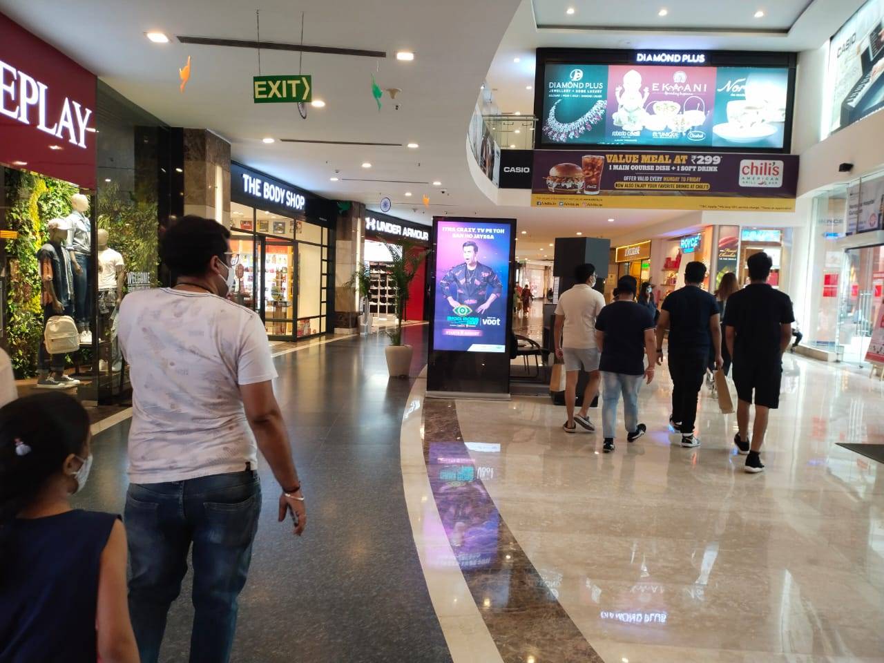 LED - FSU Screen near THE BODY SHOP, Gurgaon, Haryana