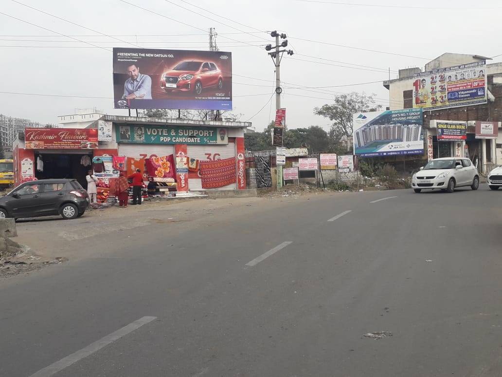 Unipole - Bathindi Chowk, Jammu, JAMMU AND KASHMIR