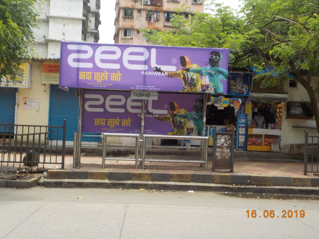 Bus Queue Shelter - - Vidyaben Gardi School,   Mulund West,   Mumbai,   Maharashtra