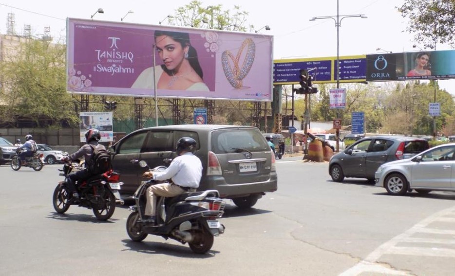 Hording - Camp, Pune, Maharashtra