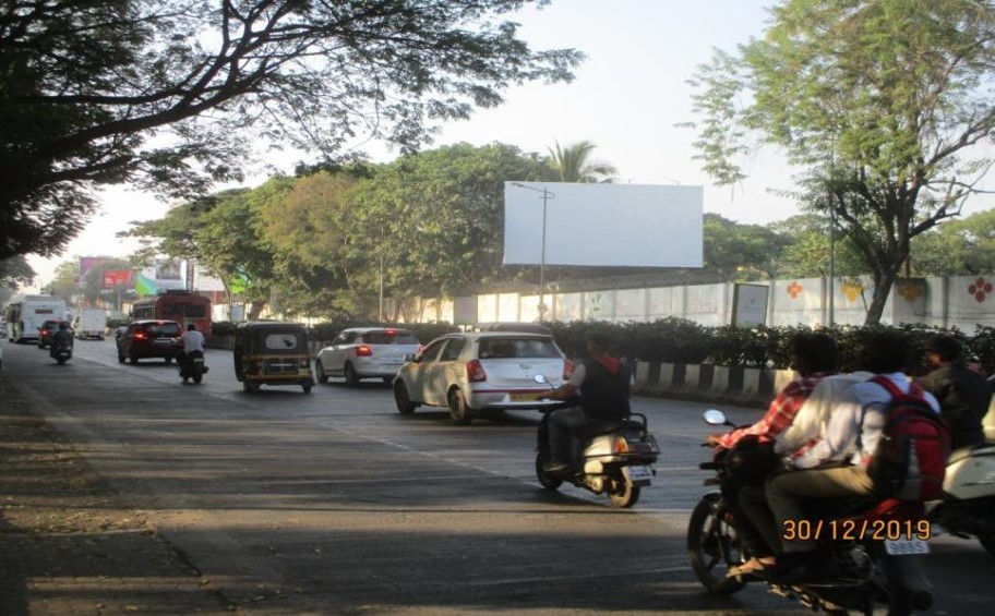 Hording - University Road, Pune, Maharashtra