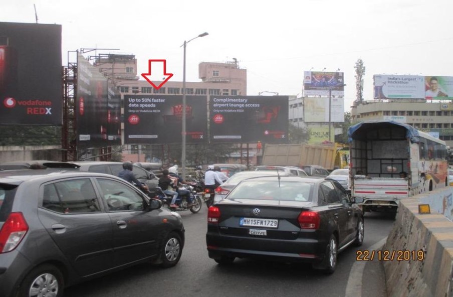 Hording - Sancheti Hospital Chowk, Pune, Maharashtra