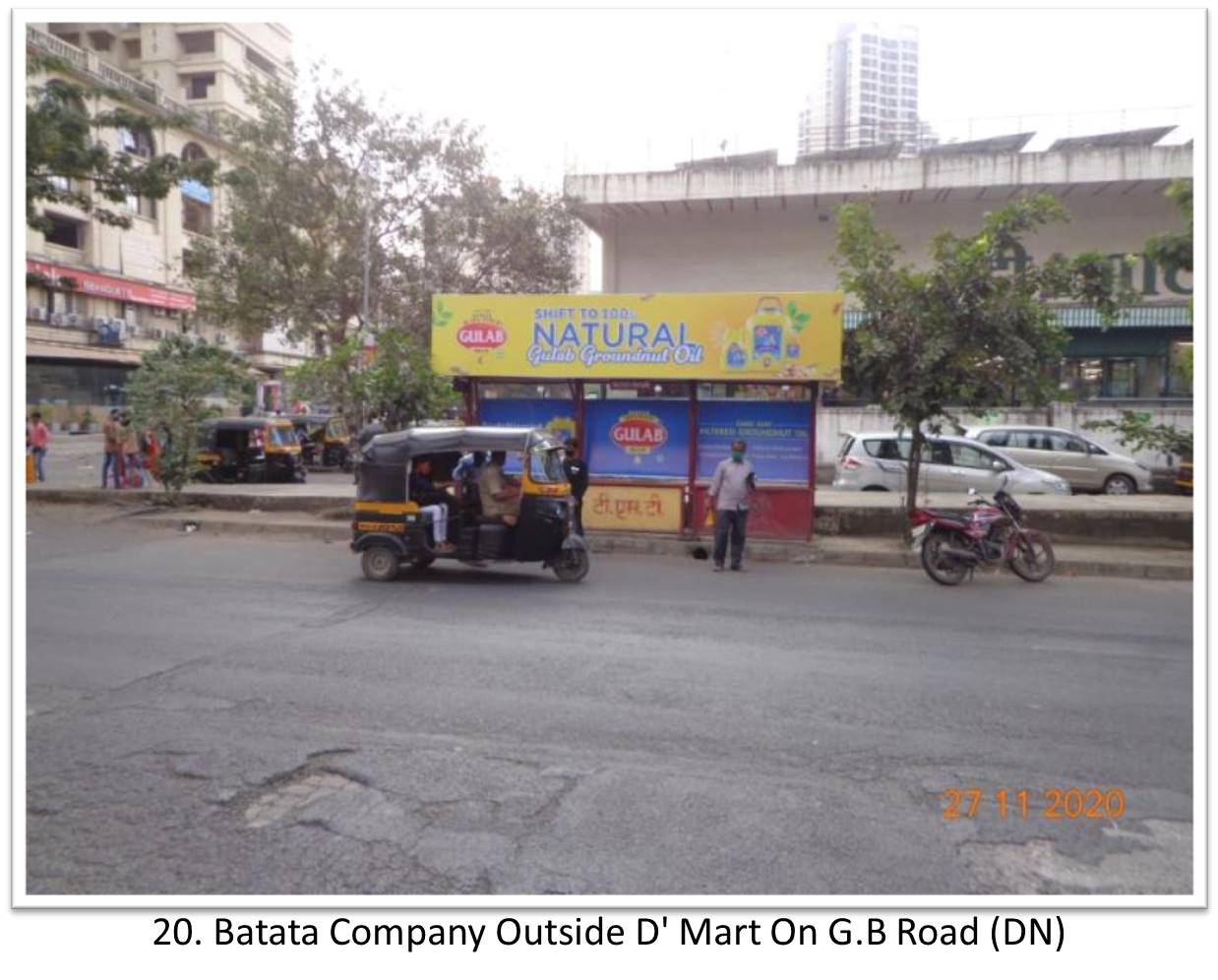 Bus Queue Shelter - - Batata Company Outside D' Mart On G.B Road (DN),   Thane,   Mumbai,   Maharashtra