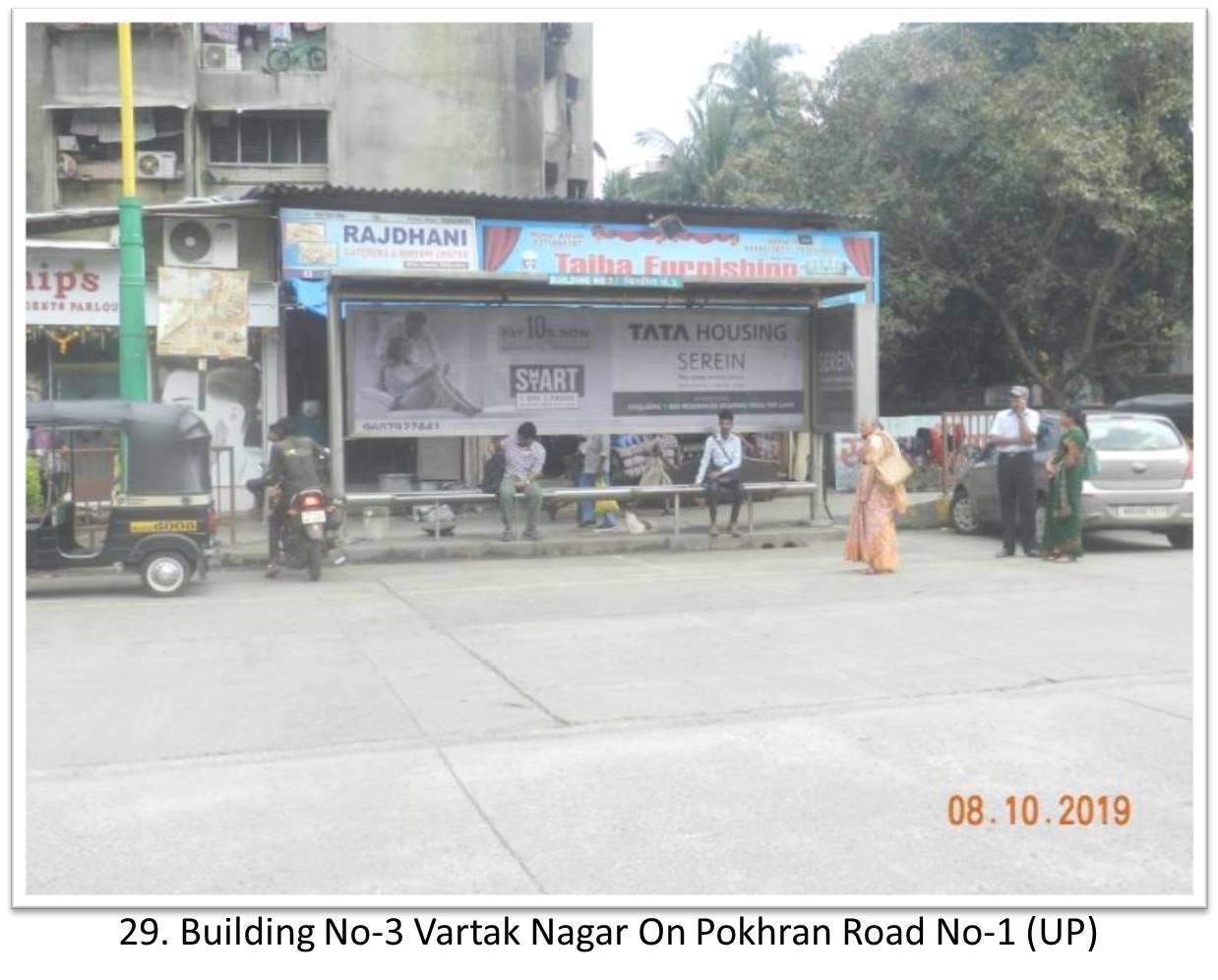 Bus Queue Shelter - - Building No-3 Vartak Nagar On Pokhran Road No-1 (UP),   Thane,   Mumbai,   Maharashtra