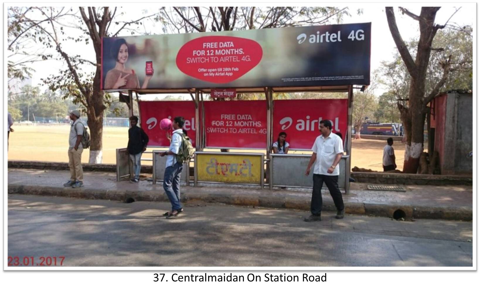 Bus Queue Shelter - - Centralmaidan On Station Road,   Thane,   Mumbai,   Maharashtra