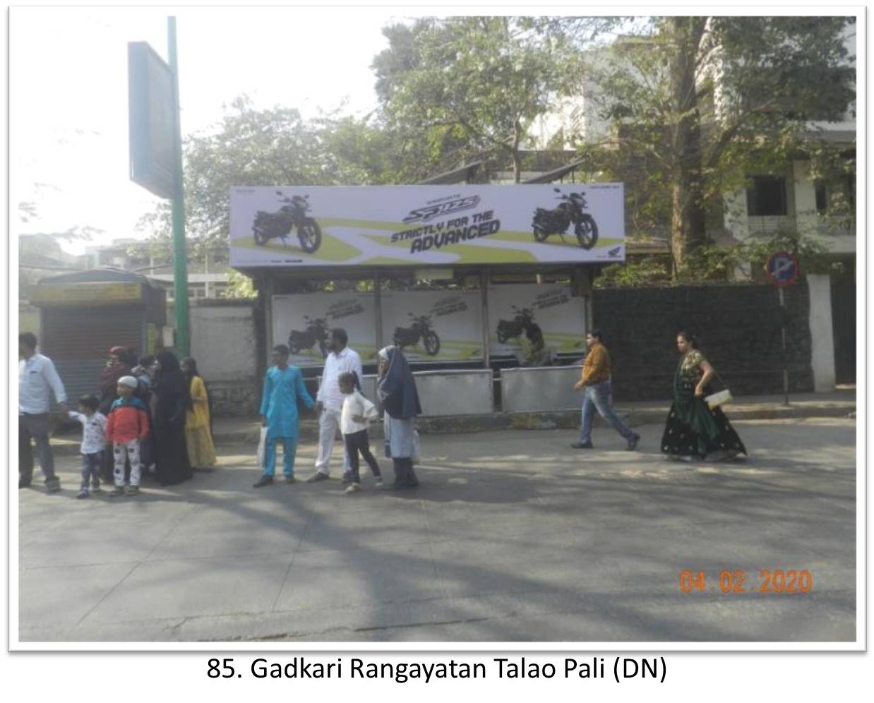 Bus Queue Shelter - - Gadkari Rangayatan Talao Pali (DN),   Thane,   Mumbai,   Maharashtra