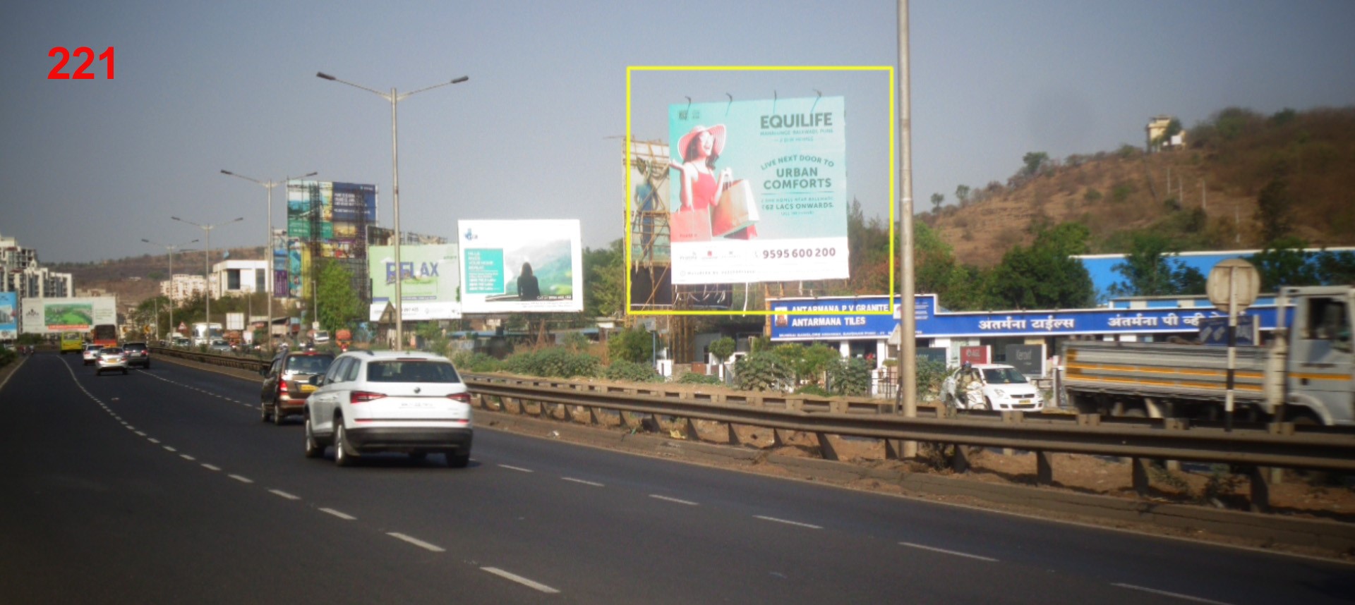 Hording - Pune – BANGLORE HIGHWAY, Pune, Maharashtra