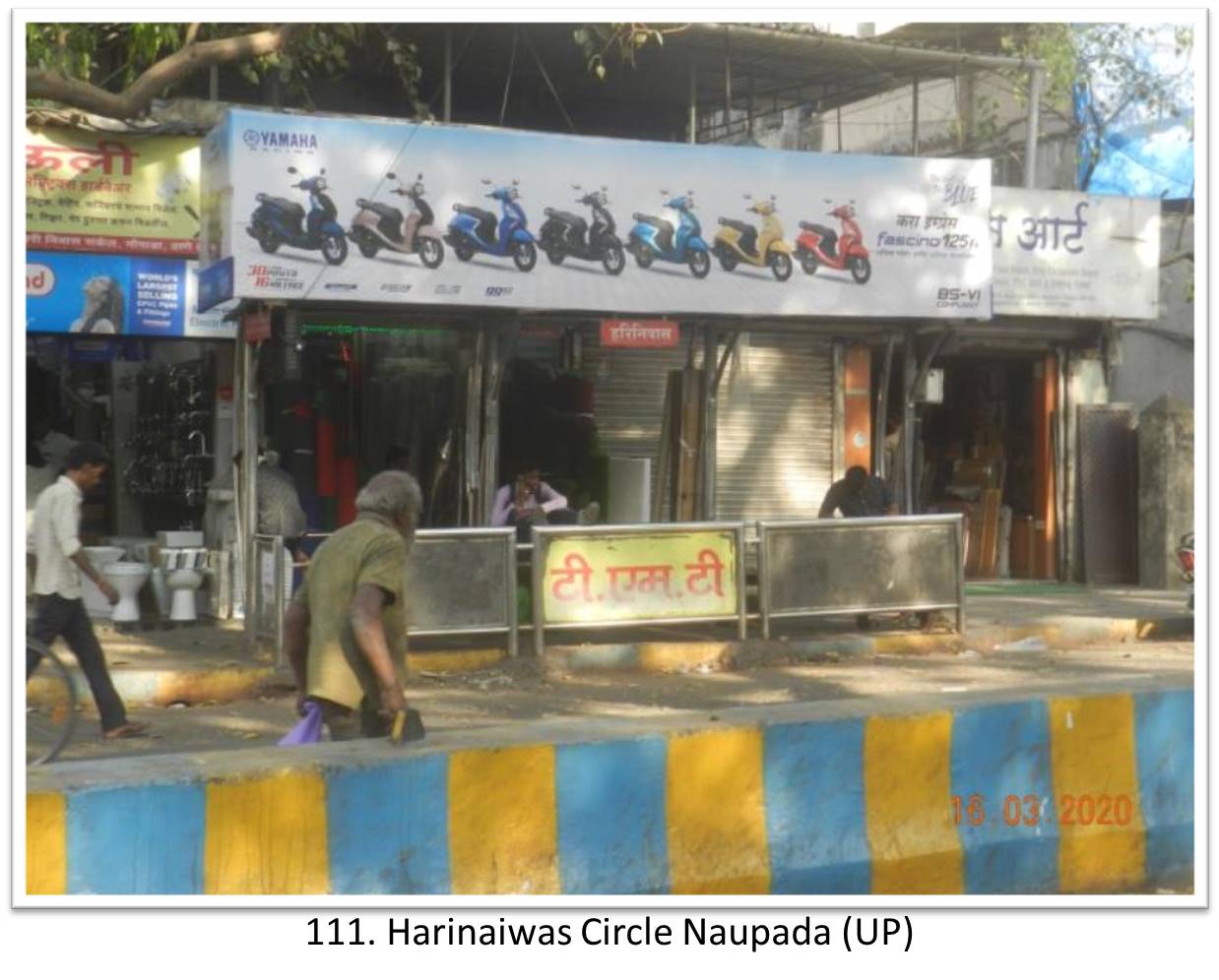 Bus Queue Shelter - - Harinaiwas Circle Naupada (UP),   Thane,   Mumbai,   Maharashtra