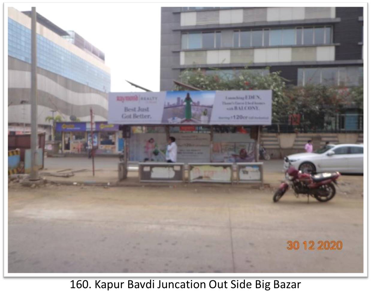 Bus Queue Shelter - - Kapur Bavdi Juncation Out Side Big Bazar,   Thane,   Mumbai,   Maharashtra