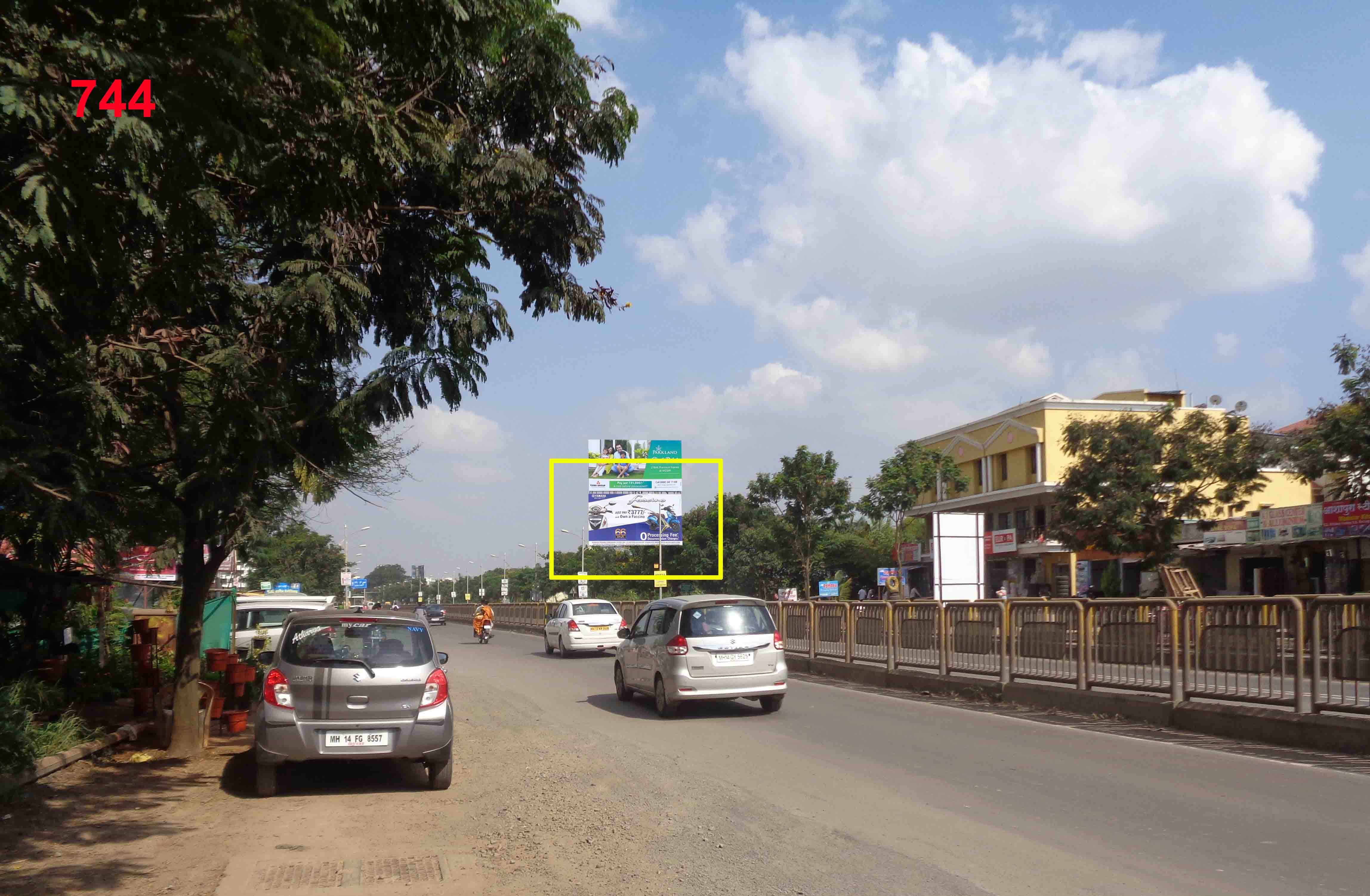 Hording - AUNDH – RAVET BRT ROAD, Pune, Maharashtra