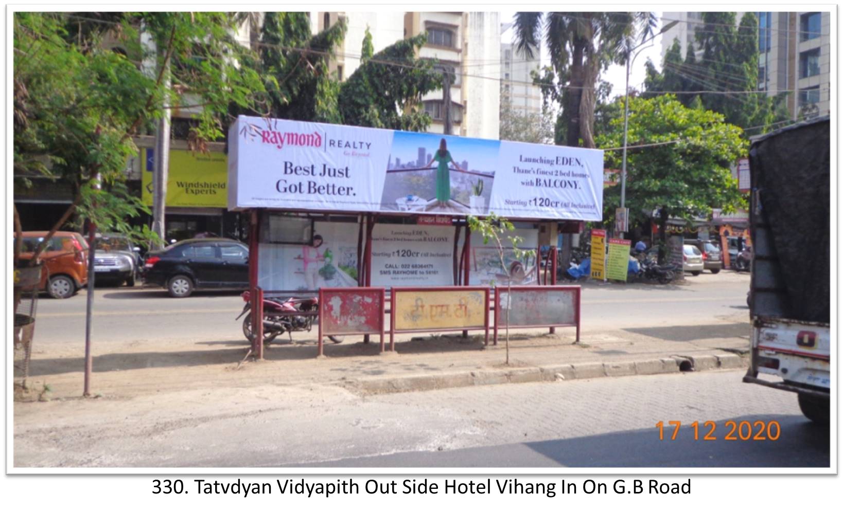 Bus Queue Shelter - - Tatvdyan Vidyapith Out Side Hotel Vihang In On G.B Road,   Thane,   Mumbai,   Maharashtra