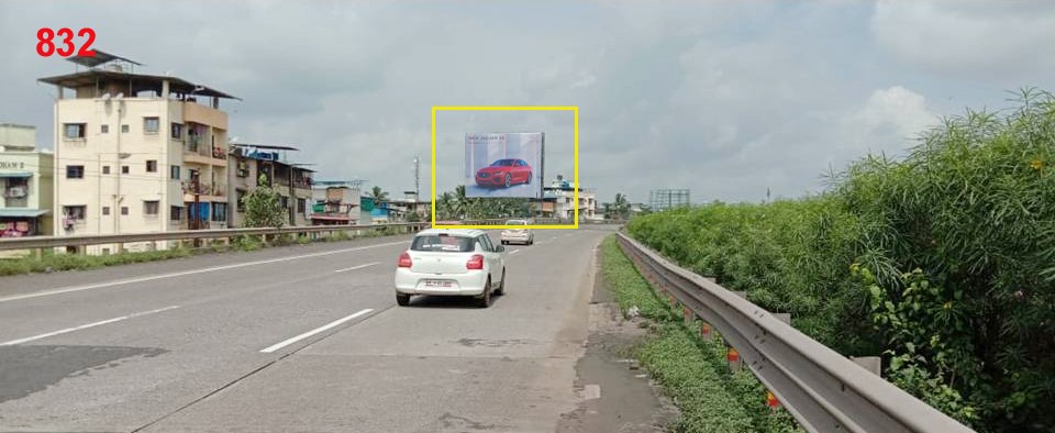 Hording - Pune - MUMBAI EXPRESS HIGHWAY, Pune, Maharashtra