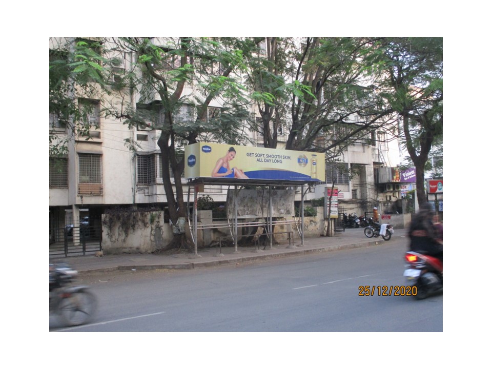 Frontlit - Koregaon Park Road, Pune, Maharashtra