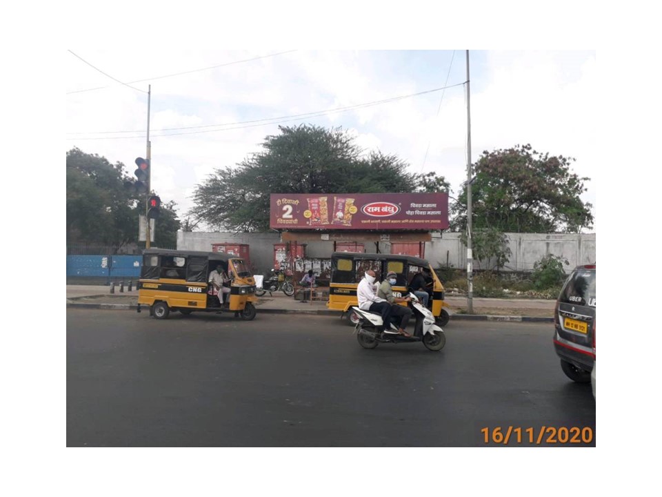 Nonlit - Nagar Road, Pune, Maharashtra