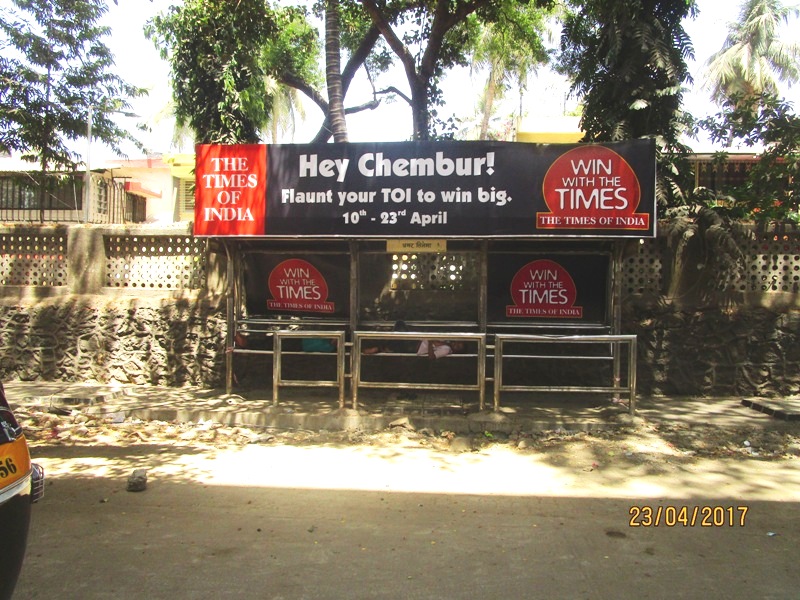 Bus Queue Shelter - Waman Tukaram Patil Marg - Amar Cinema,   Chembur,   Mumbai,   Maharashtra