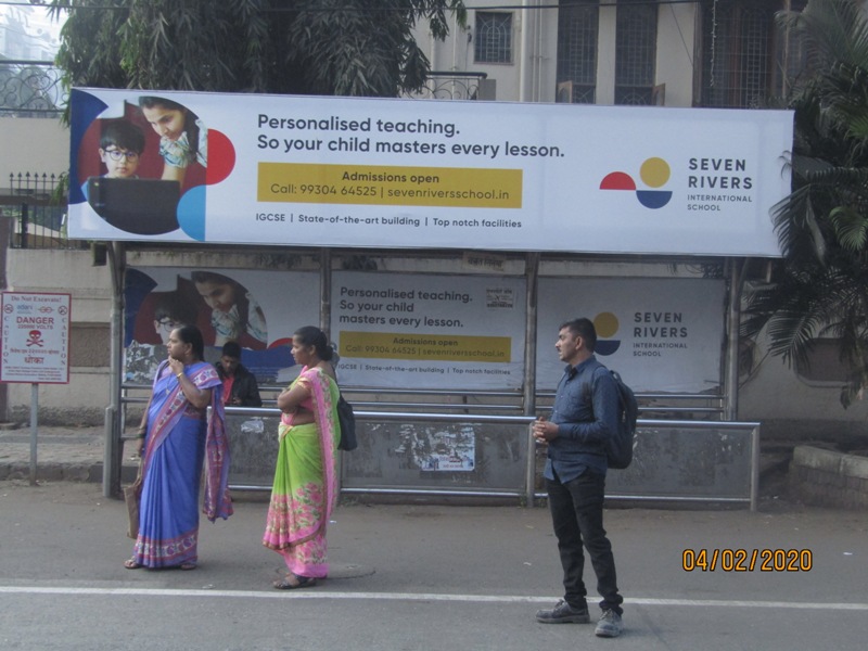 Bus Queue Shelter - Gidwani Marg - Basant Cinema,   Chembur,   Mumbai,   Maharashtra