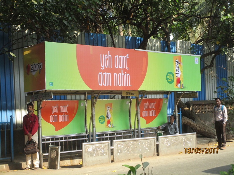 Bus Queue Shelter - R. C. Chemburkar Road - Shanti Baug,   Chembur,   Mumbai,   Maharashtra