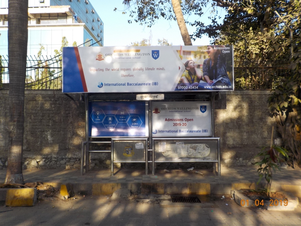 Bus Queue Shelter - Opp Juhu Gymkhana - Juhu Bus Station,   Juhu,   Mumbai,   Maharashtra