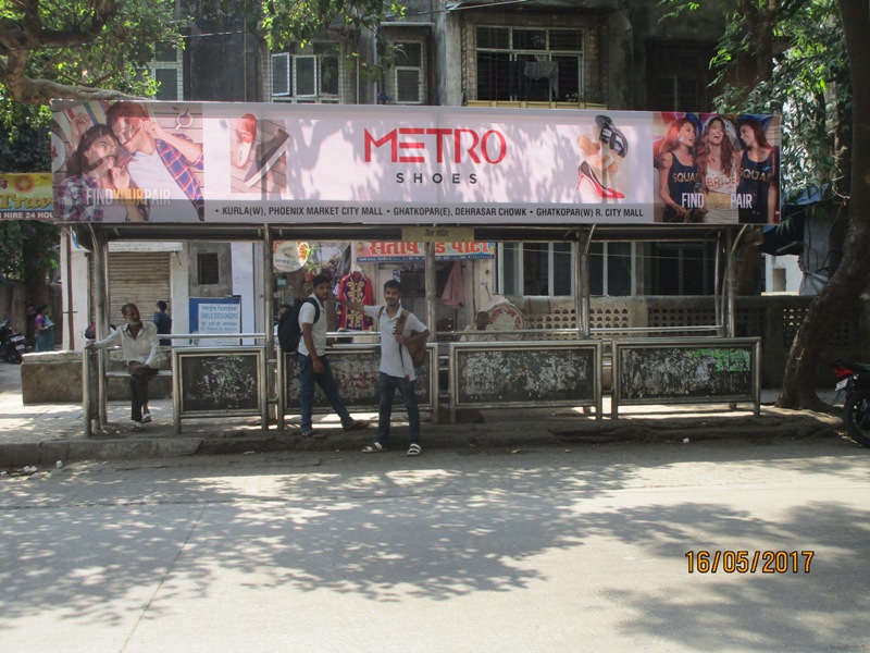 Bus Queue Shelter - R. B. Mehta Road - Jain Mandir,   Ghatkopar (E),   Mumbai,   Maharashtra