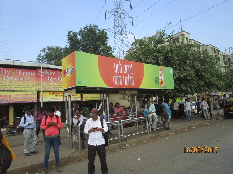 Bus Queue Shelter - Jijabai Bhosale Marg - Maharashtra Nager,   Mankhurd,   Mumbai,   Maharashtra