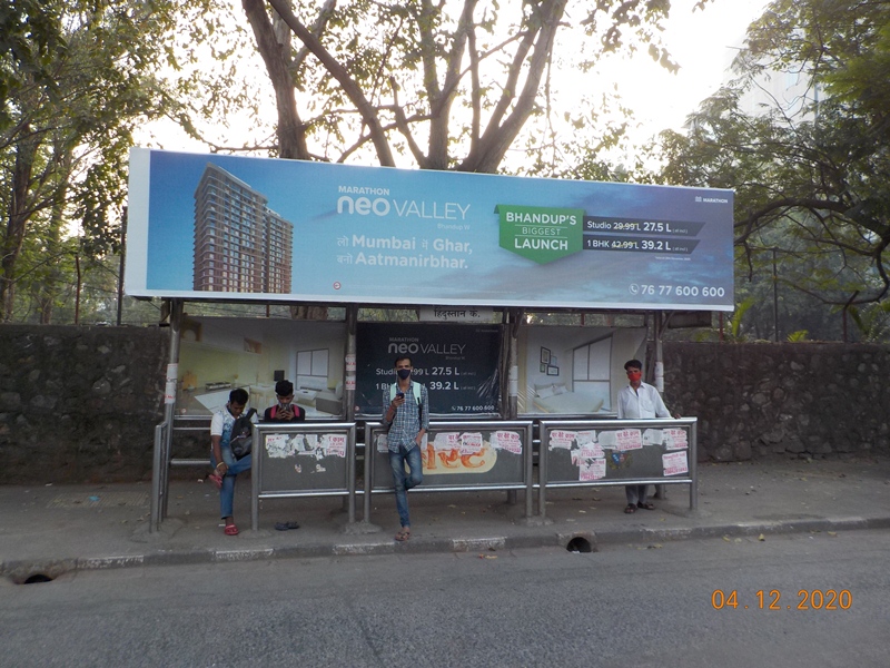 Bus Queue Shelter - L. B. S. Road - Hindustan Co.,   Vikhroli (W),   Mumbai,   Maharashtra
