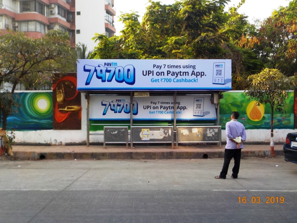 Bus Queue Shelter - - Natasha Tower,   Andheri West,   Mumbai,   Maharashtra
