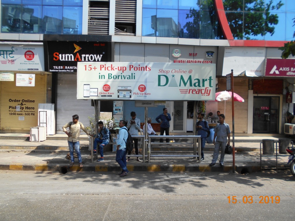 Bus Queue Shelter - Station Road - Omkareshwar Temple,   Borivali East,   Mumbai,   Maharashtra