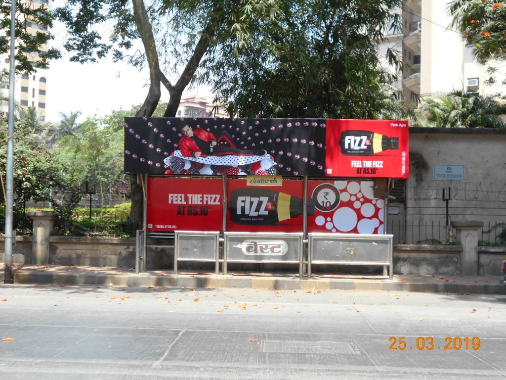 Bus Queue Shelter - Thakur Village - Voiceroi Park,   Kandivali East,   Mumbai,   Maharashtra